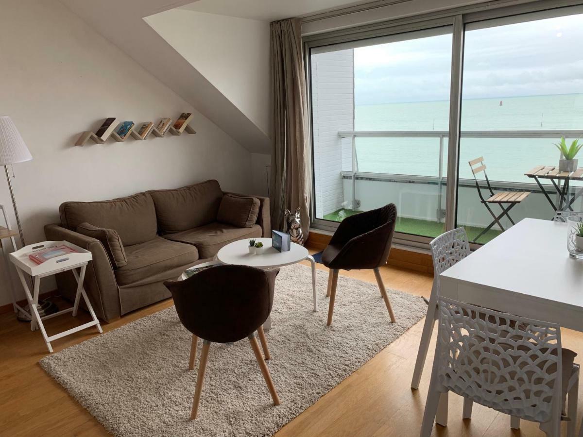 Un Balcon Sur La Mer, Acces Direct A La Plage Γκρανβίλ Εξωτερικό φωτογραφία